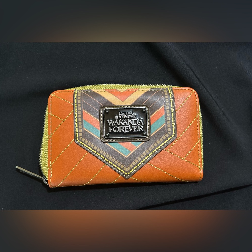 NWOT LoungeFly Marvel Black Panther Okoye Cosplay Zip Around Wallet